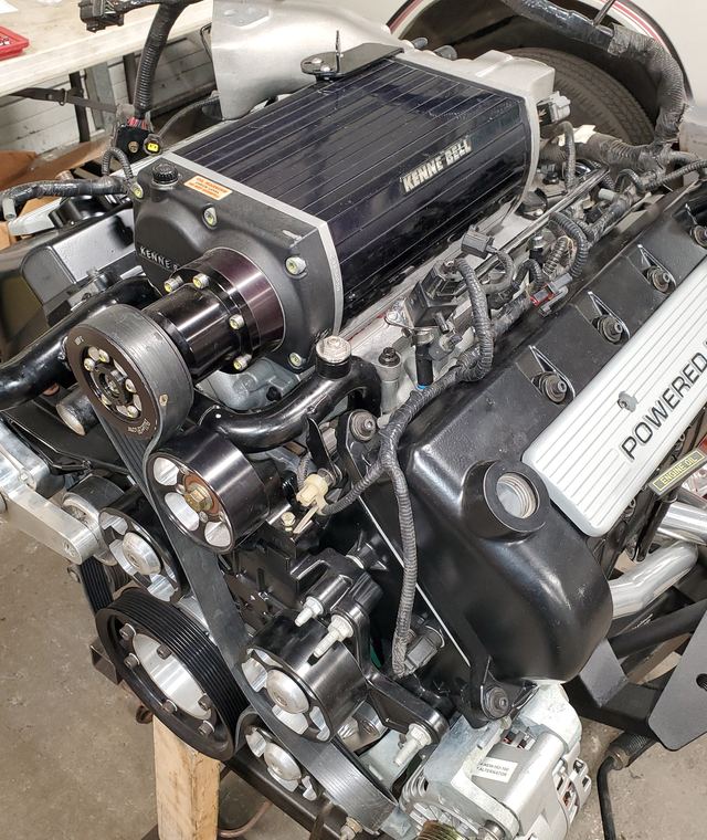 High-performance engine assembly